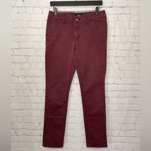 AE Outfitters size 8 wine colored